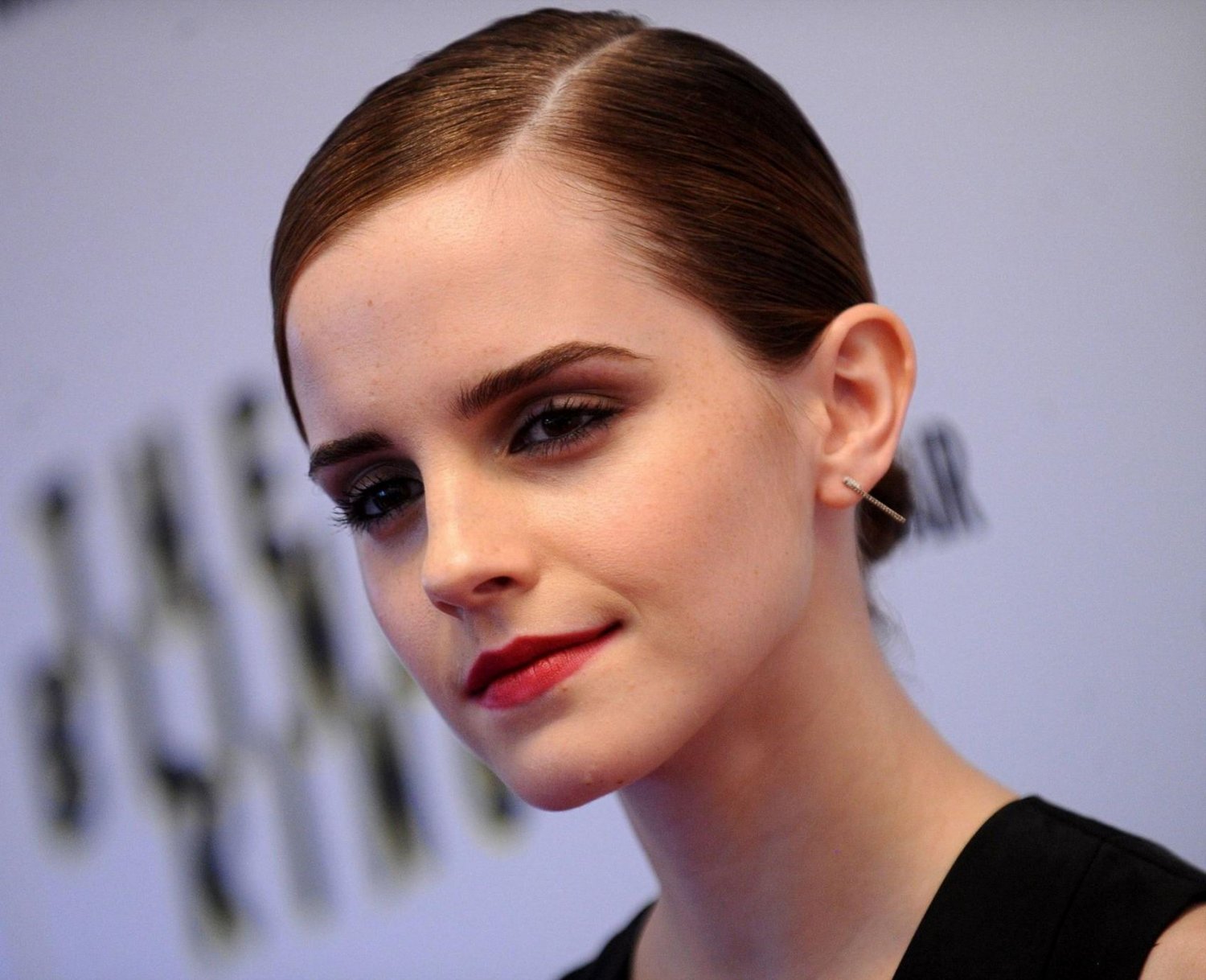 DhJYozAP Emma Watson. Just her face is enough 12.jpg